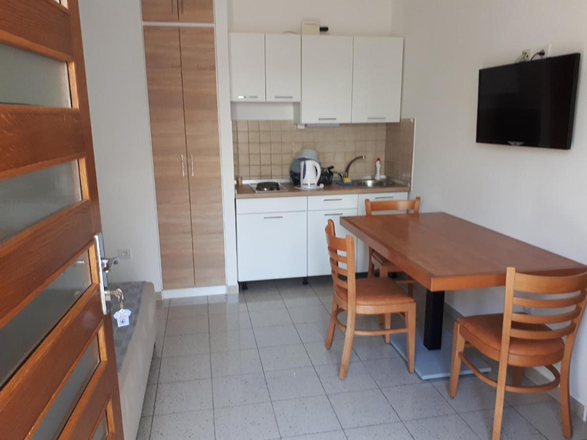 Apartments Maricic Zaton  Luaran gambar